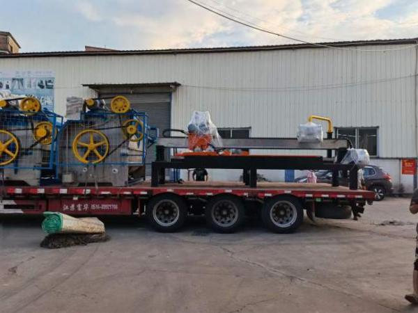 3200型巖板數(shù)控橋切機(jī)至沈陽巖板加工廠走起